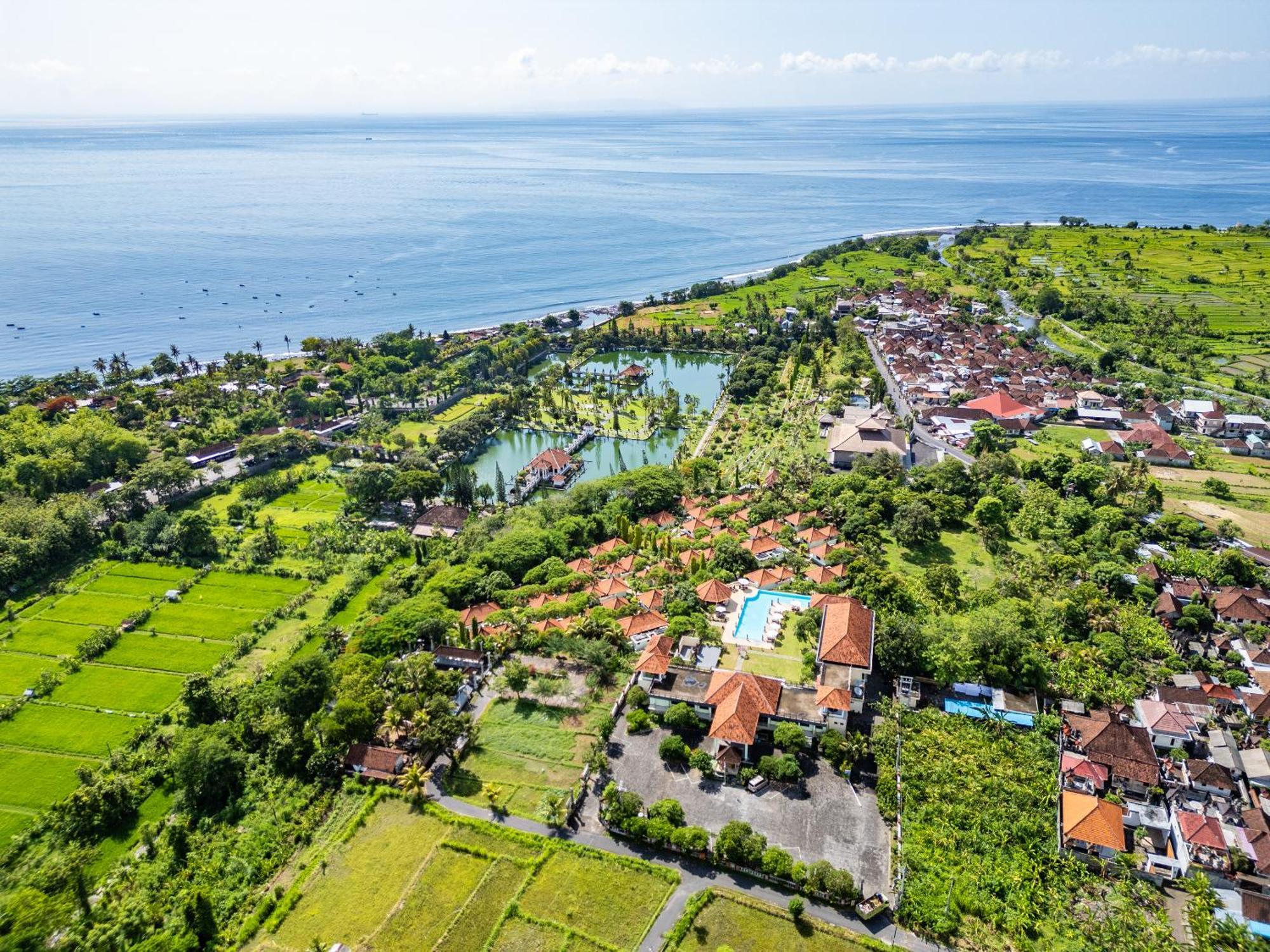 Taman Surgawi Resort & Spa Jasri Extérieur photo