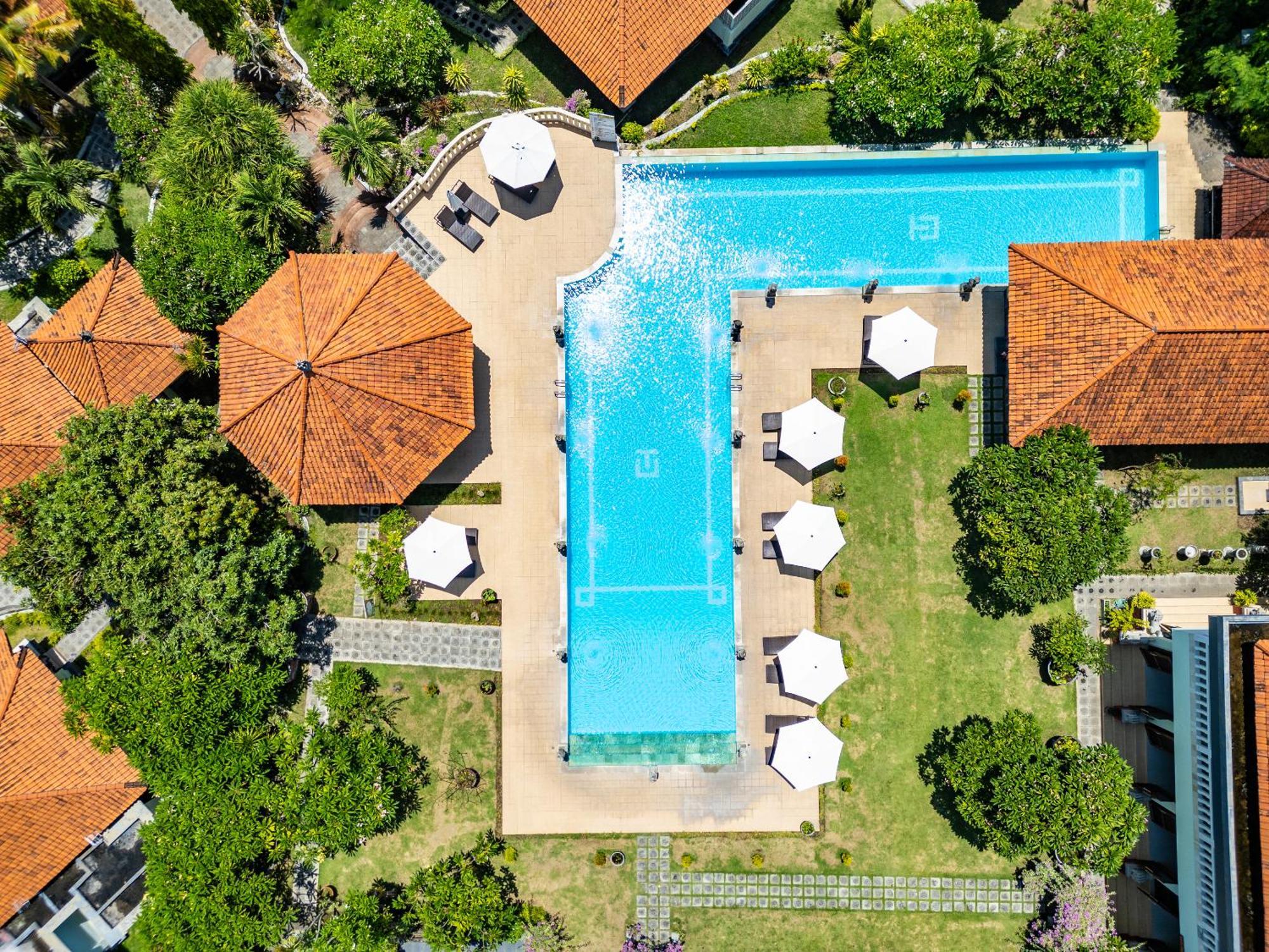 Taman Surgawi Resort & Spa Jasri Extérieur photo