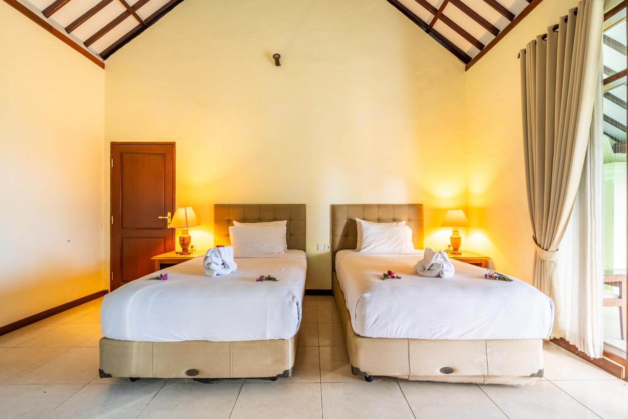 Taman Surgawi Resort & Spa Jasri Extérieur photo