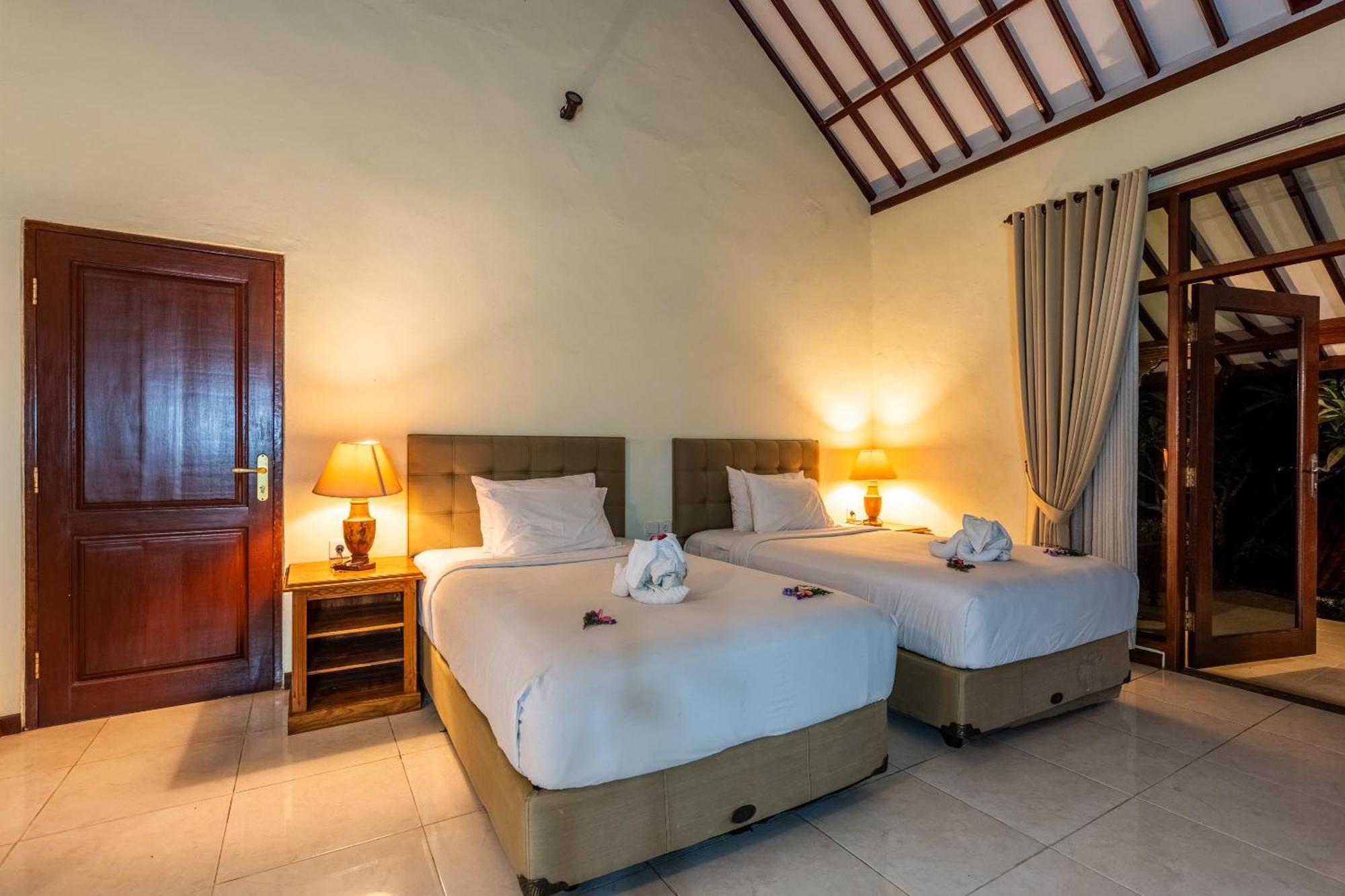 Taman Surgawi Resort & Spa Jasri Extérieur photo