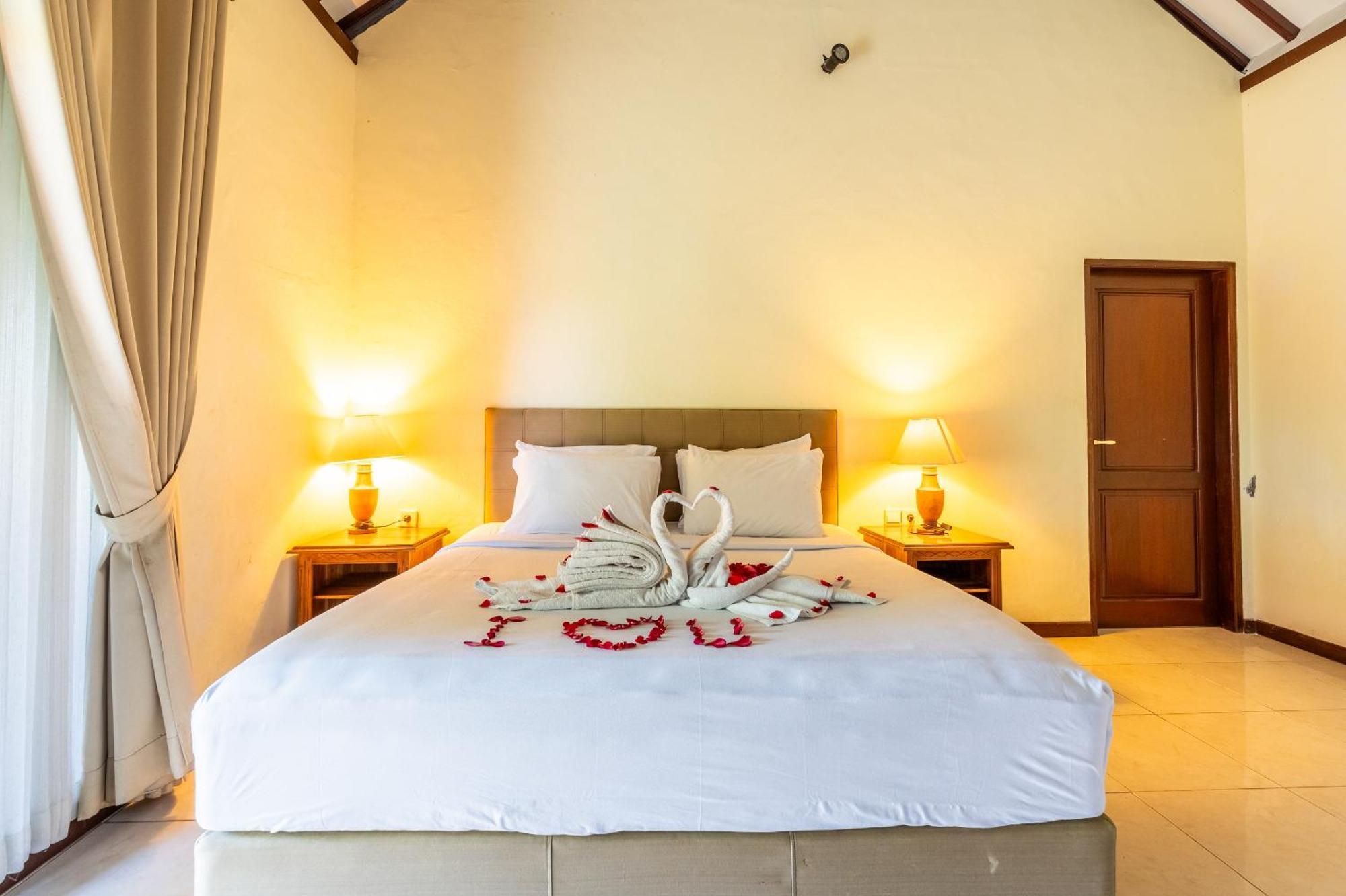 Taman Surgawi Resort & Spa Jasri Extérieur photo